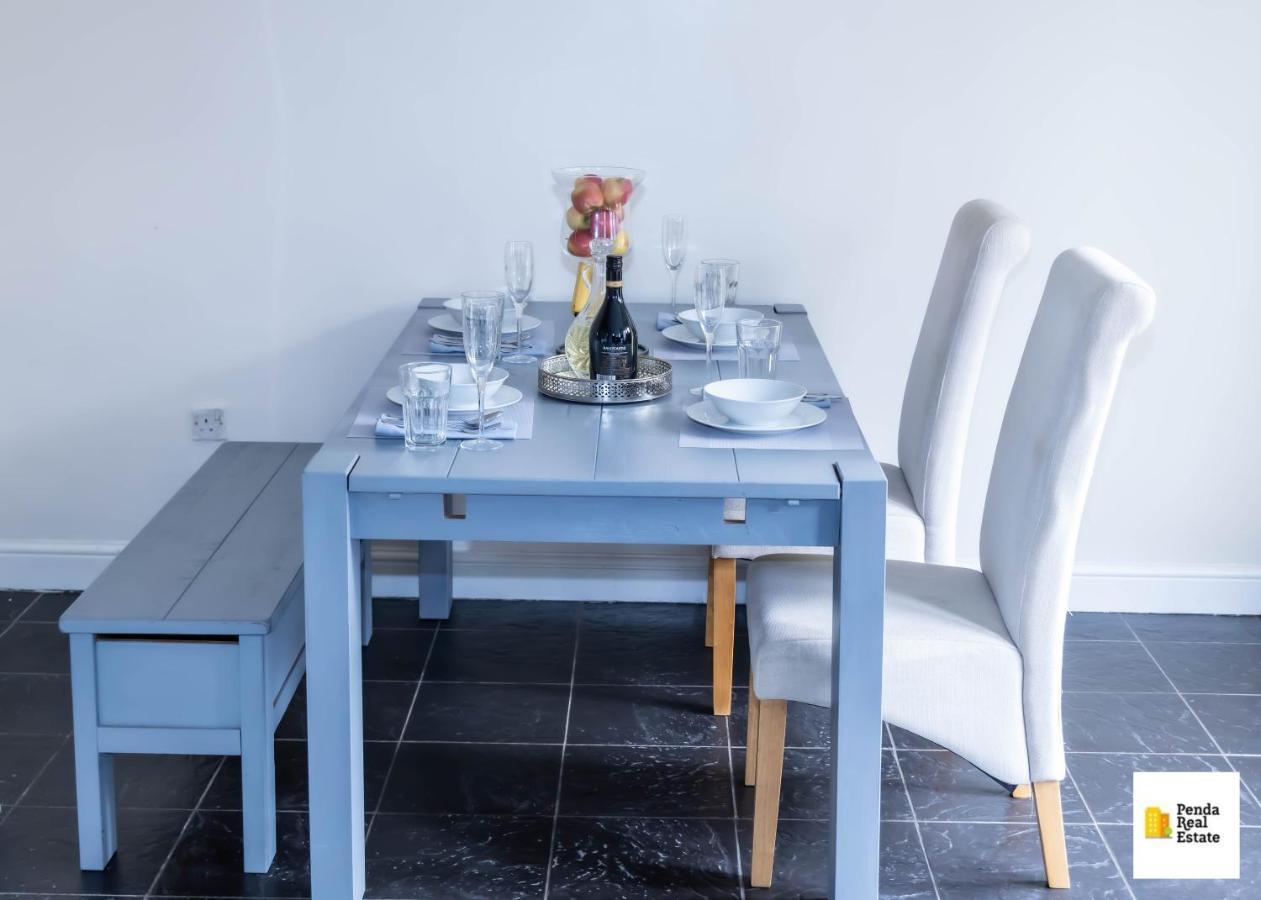 הוילה Penda Contractor And Leisure Guests נוטינגהאם מראה חיצוני תמונה