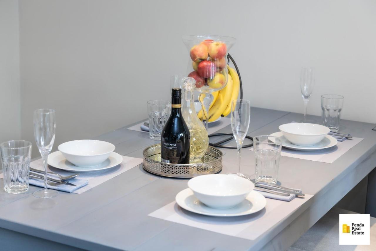 הוילה Penda Contractor And Leisure Guests נוטינגהאם מראה חיצוני תמונה